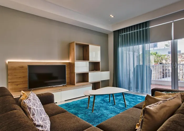 Malta\'S Stylish Holiday Home In Mellieha