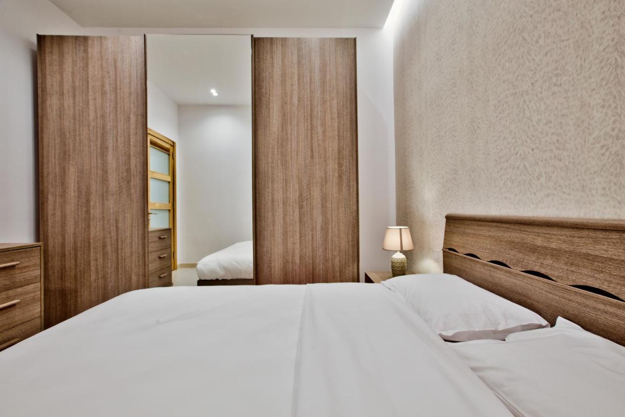 Malta's Stylish In Apartment Mellieha