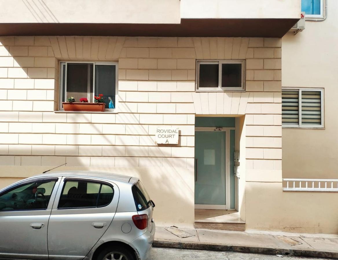 Malta's Stylish In *