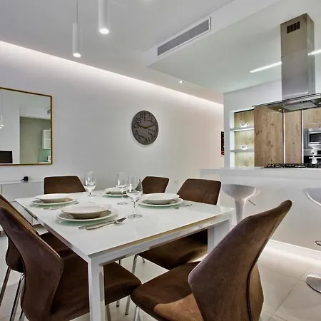 Malta'S Stylish Holiday Home In Mellieha Exterior photo