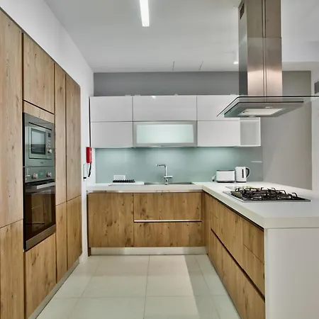 Malta'S Stylish Holiday Home In Mellieha Exterior photo