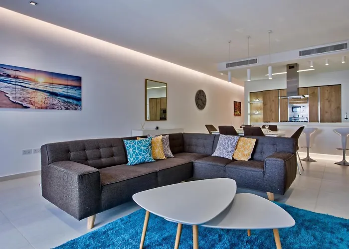 Malta\'S Stylish Holiday Home In Mellieha